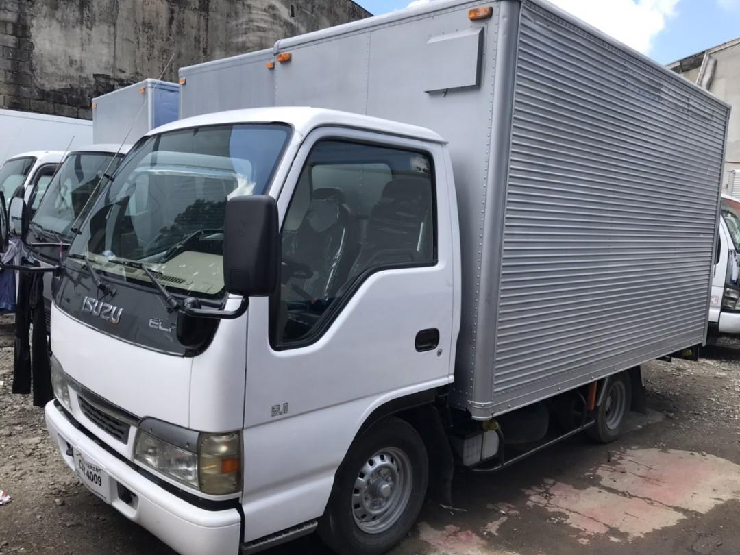 isuzu closed van brand new