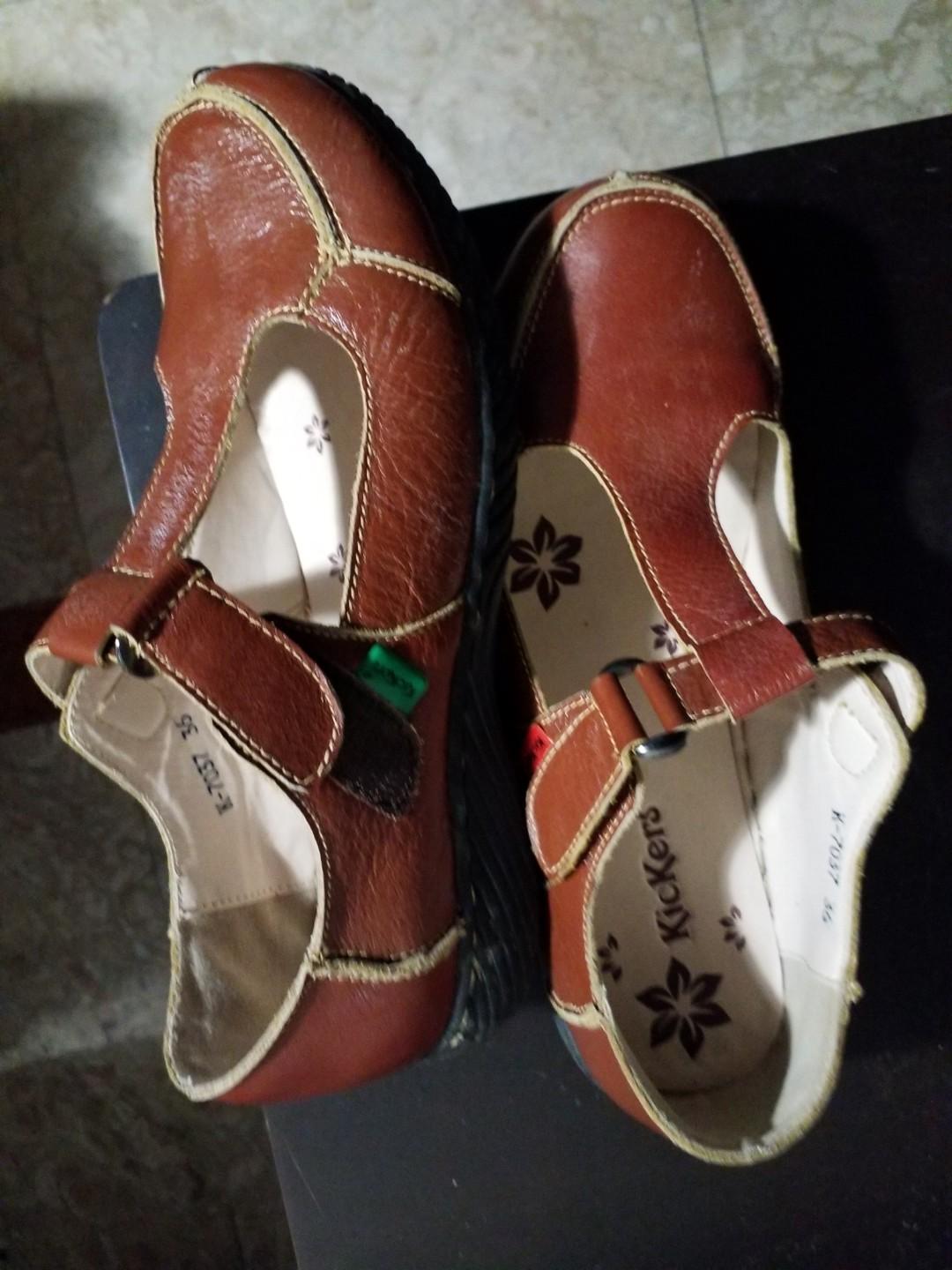 Kickers size 36 top