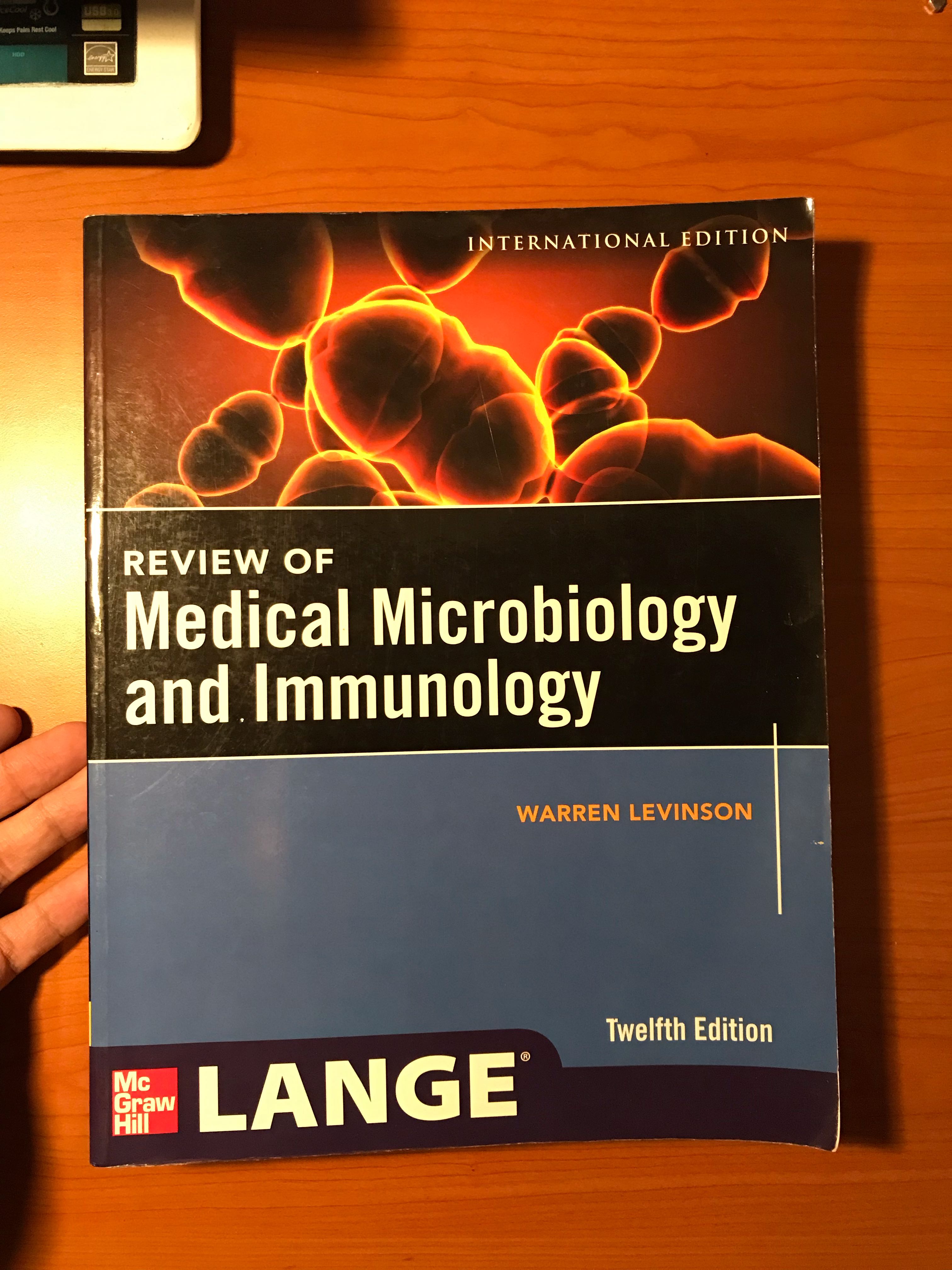 Levinson Review of Medical Microbiology & Immunology, Hobbies & Toys ...