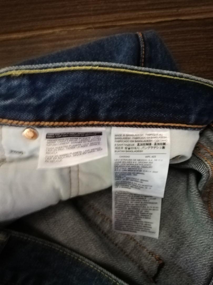 levi's 751 standard fit