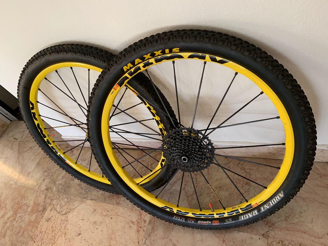 Mavic crossmax 650b clearance wheelset