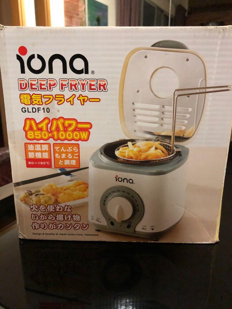 Mini deep fryer, TV & Home Appliances, Kitchen Appliances, Cookers on
