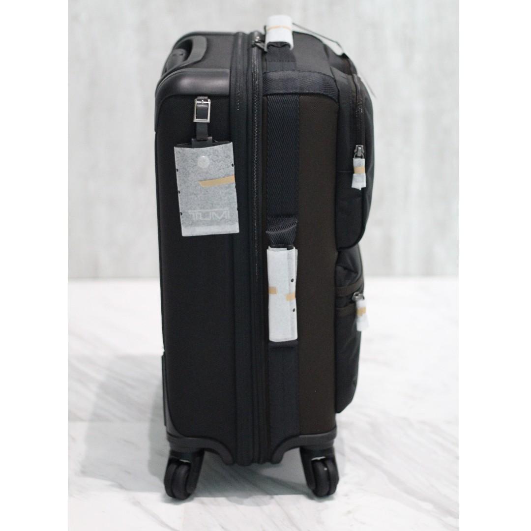 New in bag Tumi 2223460HKO Briley International Expandable Carry On