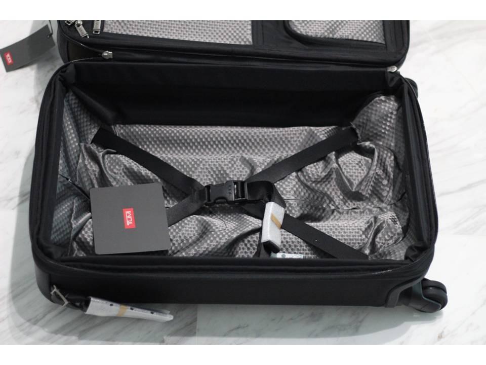 Tumi cheap briley international