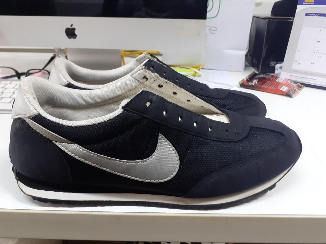 Nike Oceania Textile, Fesyen Pria, Sepatu , Sneakers di Carousell