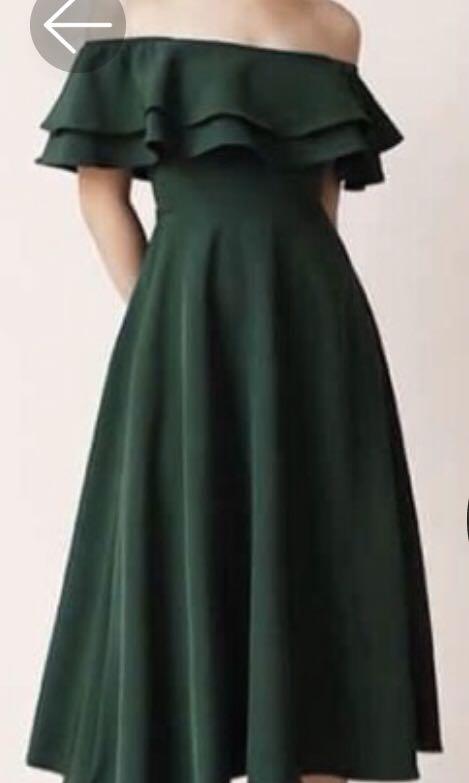 off shoulder emerald green cocktail dress