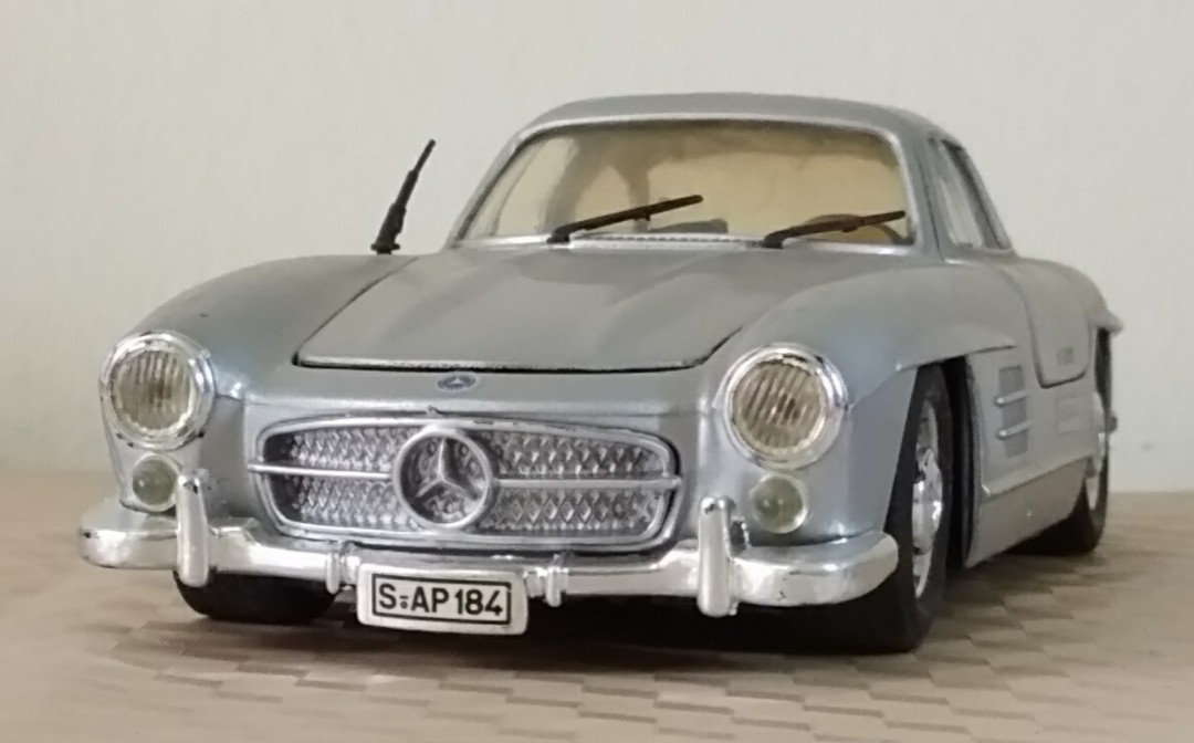 Revell 1 24 Mercedes 300 SL Gullwing W198 Hobbies Toys Collectibles revell-1-24-mercedes-300-sl-gullwing-w198-hobbies-toys-collectibles