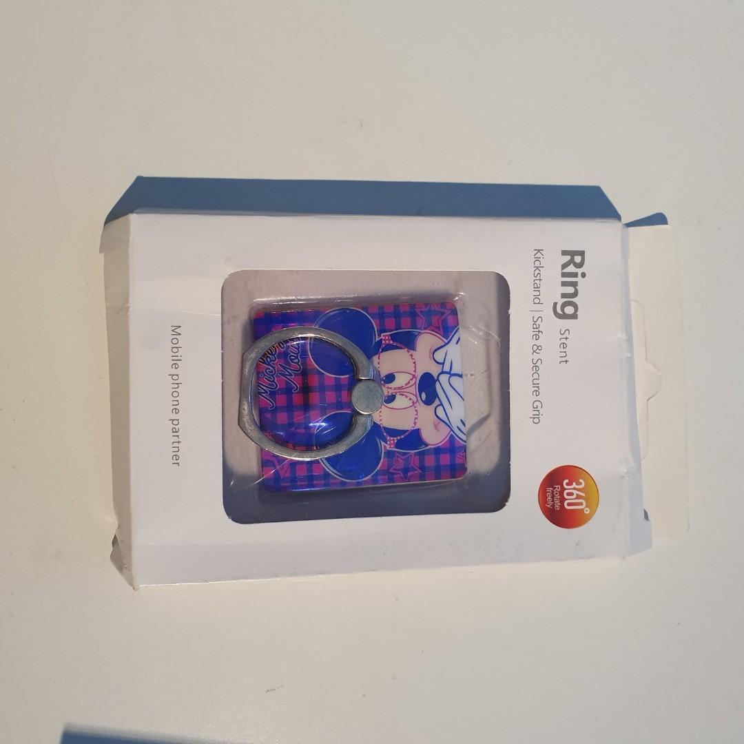 Screen Protector (Category: Cases & Sleeves) located in Singapore. Submitted by tmchang0615 (Listing ID 251605468, Image 3). Description: Screen Protector for Samsung J7 Pro High Quality Film Free Gift : Iring x 1.