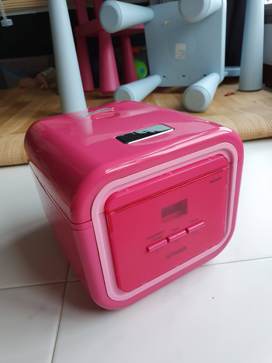 Tiger Rice Cooker (Pink) JAJA55S, TV & Home Appliances, Kitchen