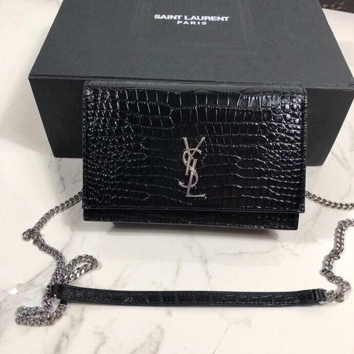 Monogram chain wallet in crocodile embossed shiny cheap leather