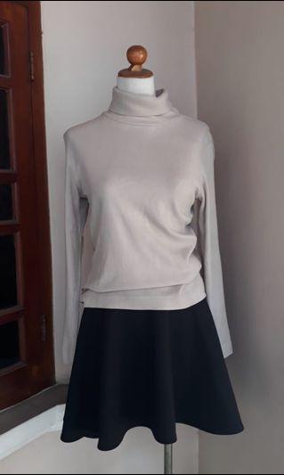 Uniqlo turtle neck
