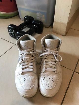 Nike Air Jordan 1 Mid Platinum White