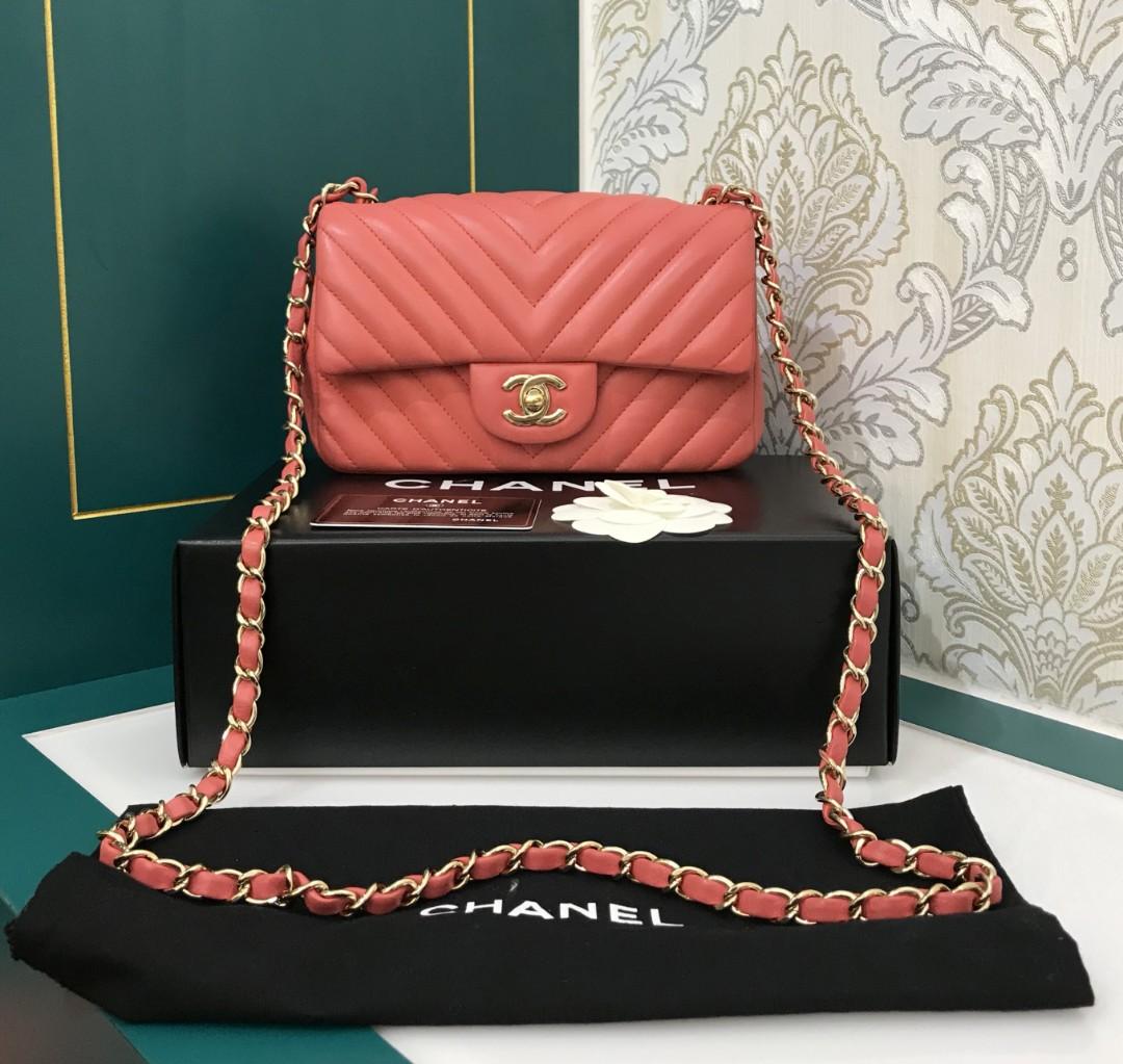 Gucci Red Matelassé Leather Mini Marmont Shoulder Bag