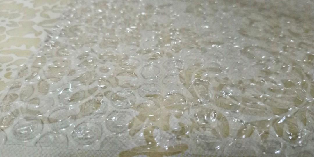 Bubble Wrap (Category: Craft Supplies & Tools) located in Singapore. Submitted by jayzeeservices (Listing ID 251620584, Image 2). Description: Bubble wrap roll 1m x 0.5m $1 per roll Self collection or Delivery options available To order/ enquire, PM Us or Whatsapp +65 8782 2147.