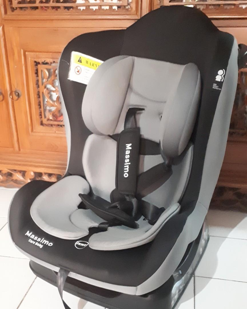 gray car seat