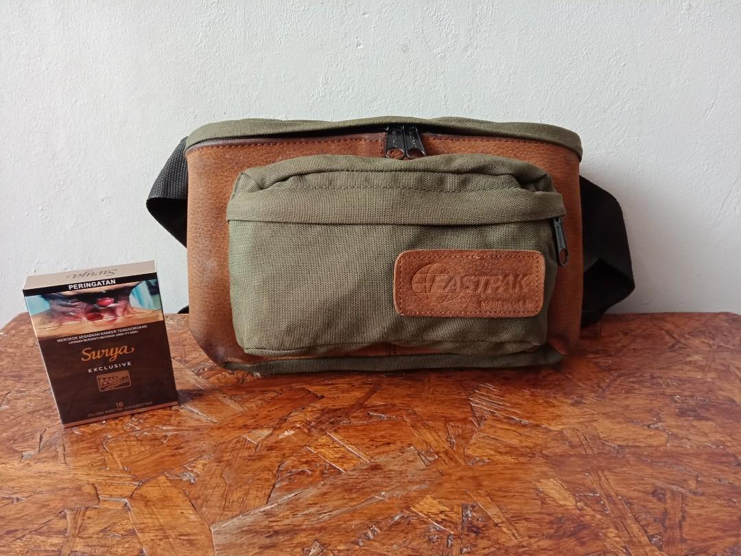 eastpak fanny pack