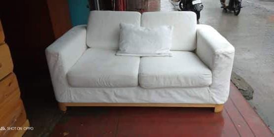 Japan Surplus Home Furniture Furniture Fixtures Sofas On Carousell