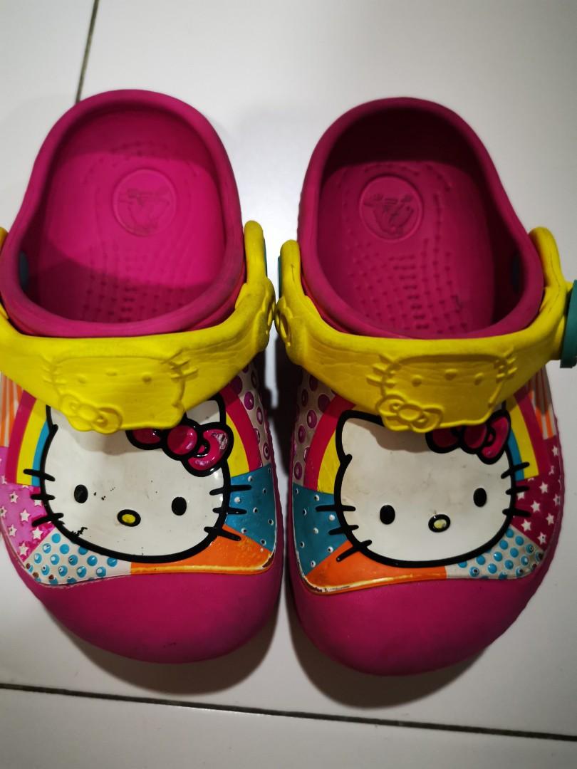 kids crocs size 3