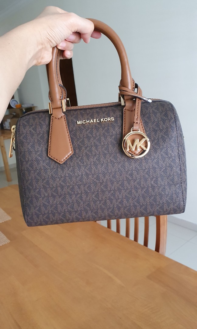 Michael kors small hayes hot sale