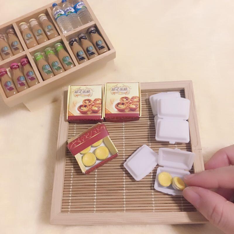 lunch box dollhouse