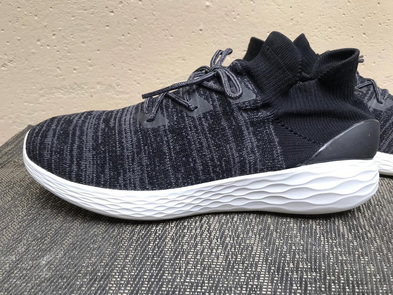 Skechers gostrike perform 2025
