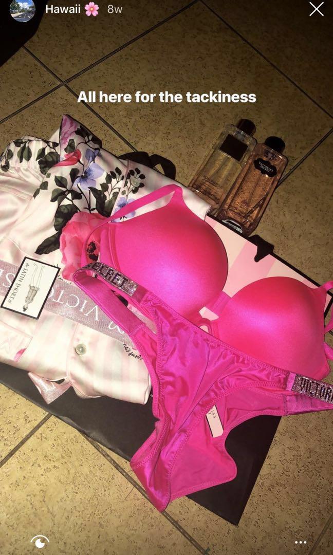 Victoria's Secret hot pink underwear set bra size 32D, Women's Fashion,  Clothes on Carousell