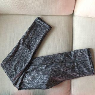 Sz S Adidas Leggings