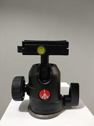 Manfrotto MIDI Ball Head w/ RC4