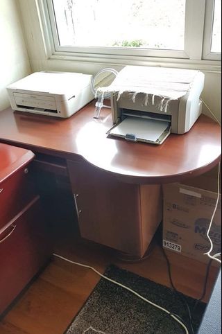 Desk And Chair Furniture Others On Carou Desk And Chair Furniture Others On
