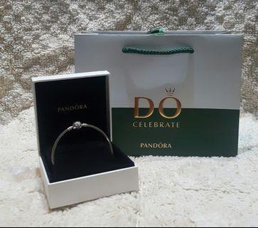 PANDORA Sterling Silver You Melt My Heart Limited Edition Bangle