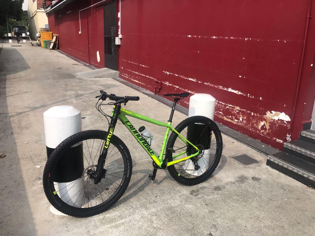 29 Cannondale 2018 FSI CARBON 2 M Sports Equipment Bicycles