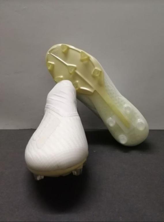 ADIDAS X 18+ SKELETALWEAVE FG, Sports Equipment, Sports & Games