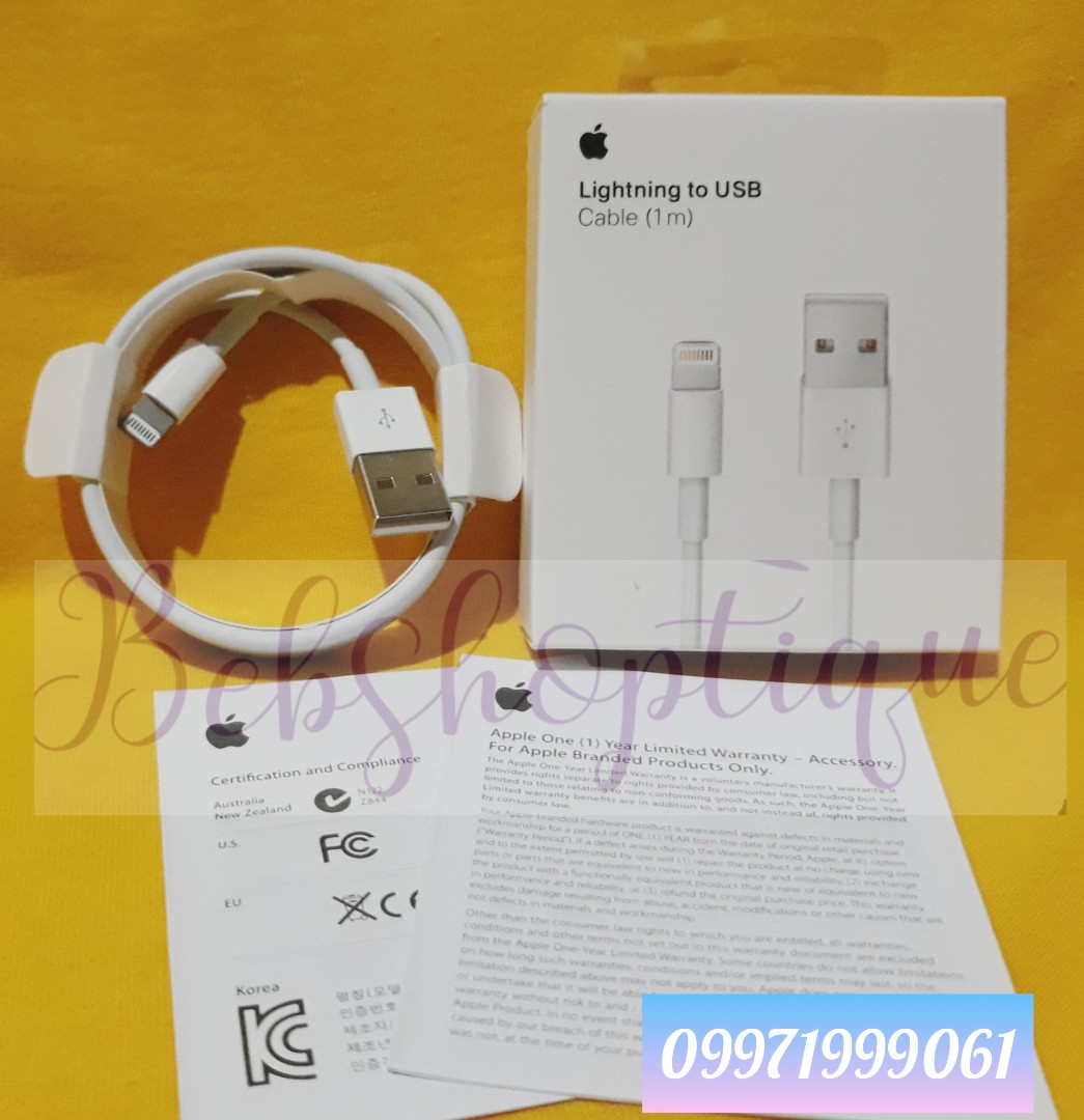 APPLE LIGHTNING CABLE1M💯Orig (Category: Cables & Adaptors) located in Manila. Submitted by ziabebshoptique (Listing ID 251807117, Image 1). Description: ✔Lowest price in the market ✔️Cash On Delivery Nationwide 👍ONHAND APPLE USB LIGHTNING CABLE (Certified Original) with box and manual 🔸599 pesos ️50% off Original price 1200 ✔Over 300+ pcs sold !! ✔With serial code and cable marks ✔Compatible In all Iphone 5,5c,5s,6,6+,6s,6s,7,7+,ipod7,ipad min