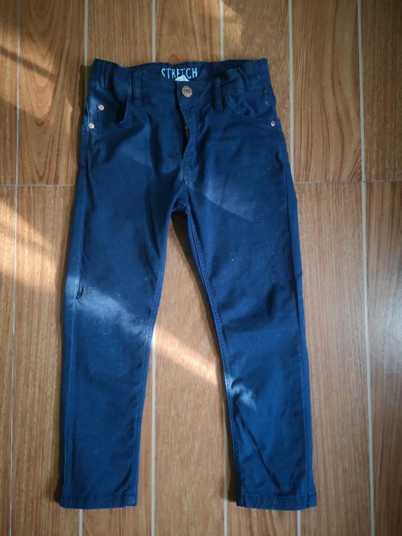 H&M jeans for kids (Category: Jeans) located in San Fernando. Submitted by marsgavin (Listing ID 251821554, Image 1). Description: .