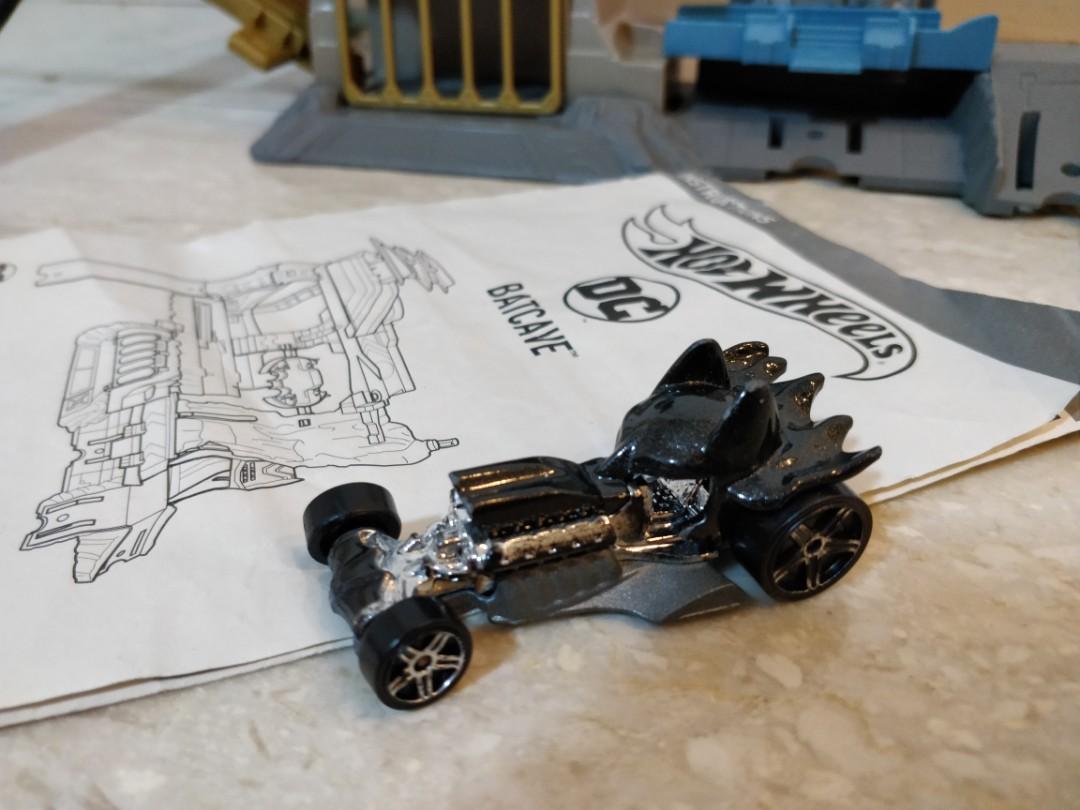 hot wheels batcave playset