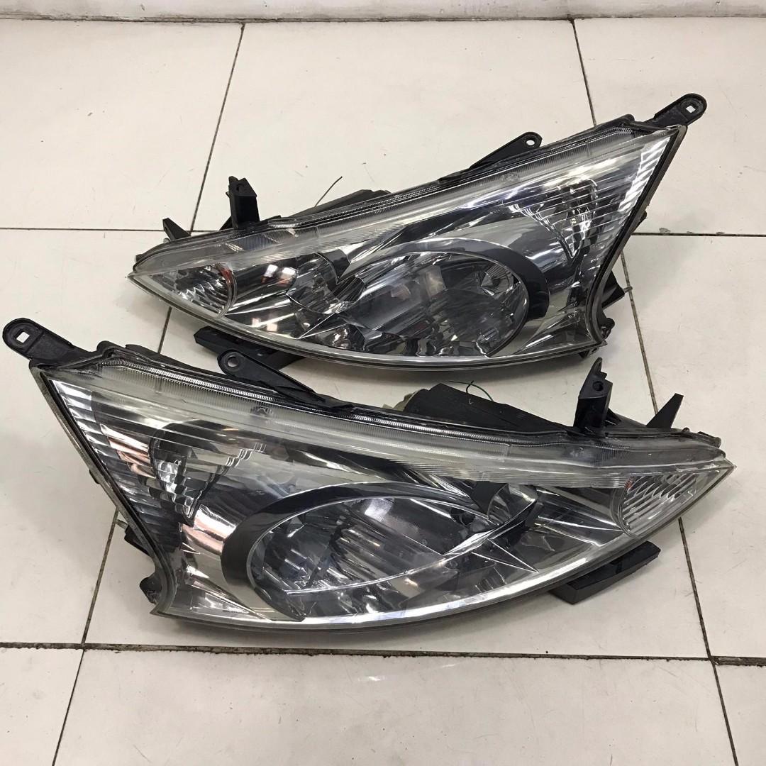 Mitsubishi Grandis Headlamp AS4571 Car Accessories Accessories