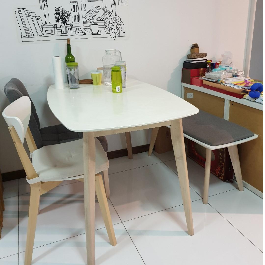 Moving Out Garage Sales Preloved Dining Table Set Bench Furniture Tables Chairs On Carousell