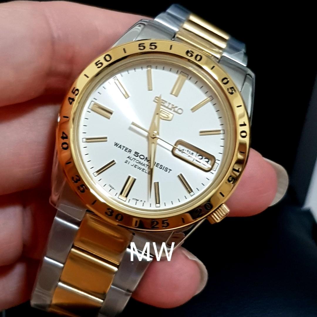 seiko 5 automatic white face