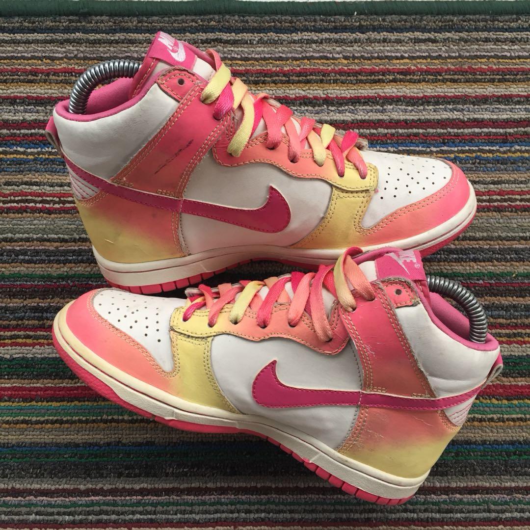 nike dunk pink yellow