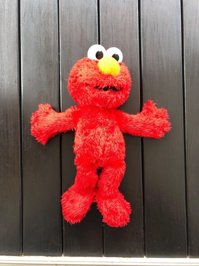 sesame street tickle me elmo