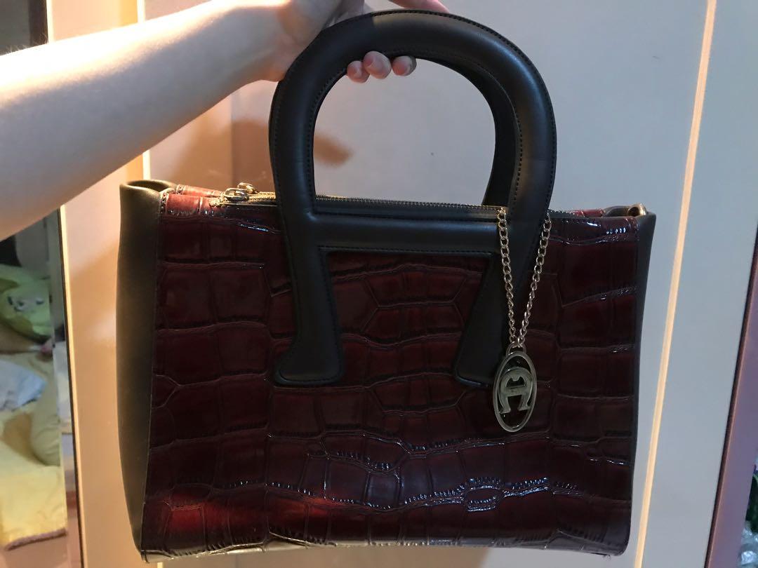 Aigner croco clearance
