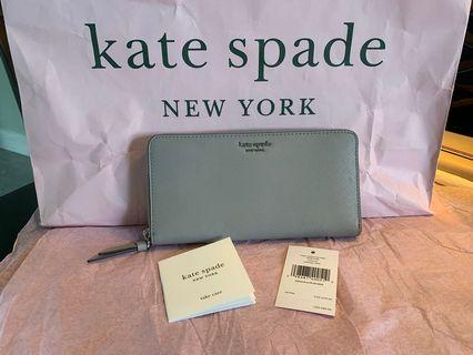 Kate Spade Continental Wallet in softtoupe color
