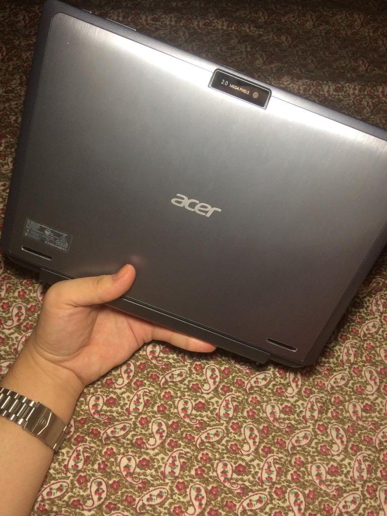 Acer One 10 2 in 1 Windows Laptop, Computers & Tech, Laptops & Notebooks on Carousell