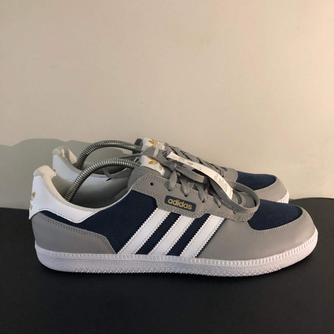 mens adidas shoes size 11