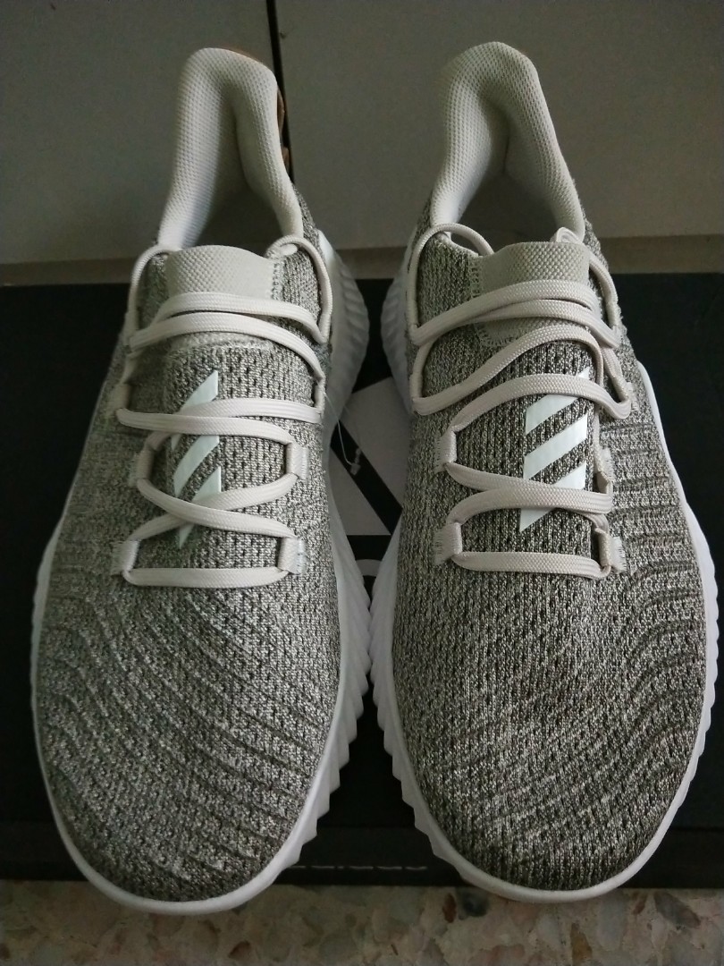 alphabounce trainer m