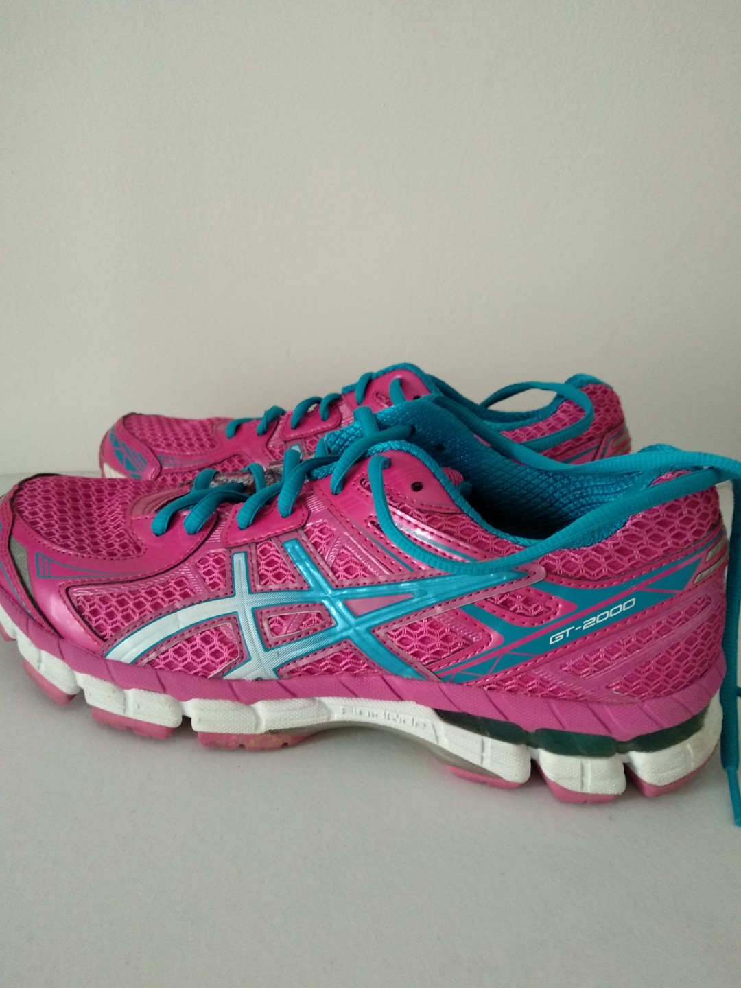 asics gt 2000 gel dynamic duomax