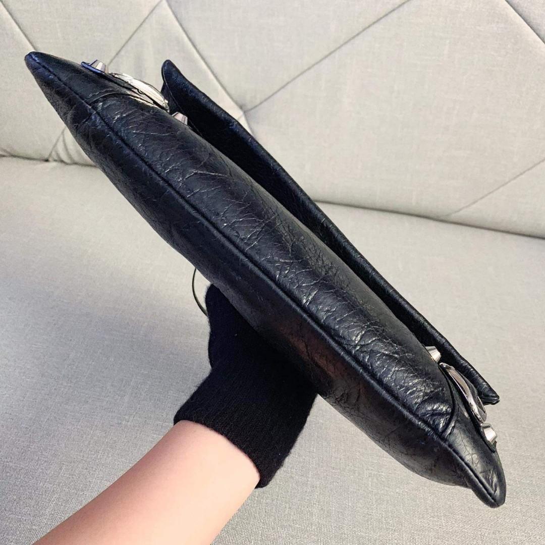 Authentic Balenciaga Envelope Clutch, Luxury, Bags & Wallets on Carousell