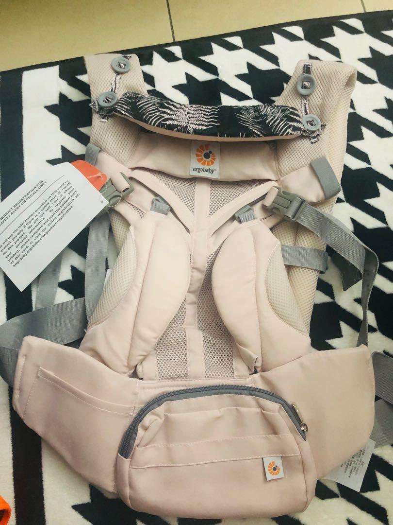 ergobaby register