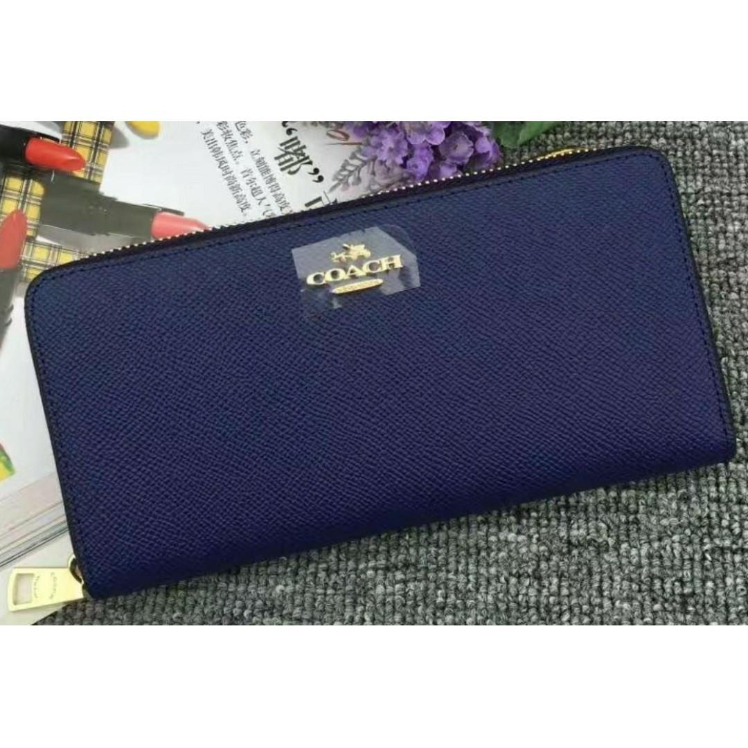 Coach Crossgrain Leather Accordion Zip Around Wrist Purse Classic Navy Blue Women S Fashion Bags Wallets Purses Pouches On Carousell