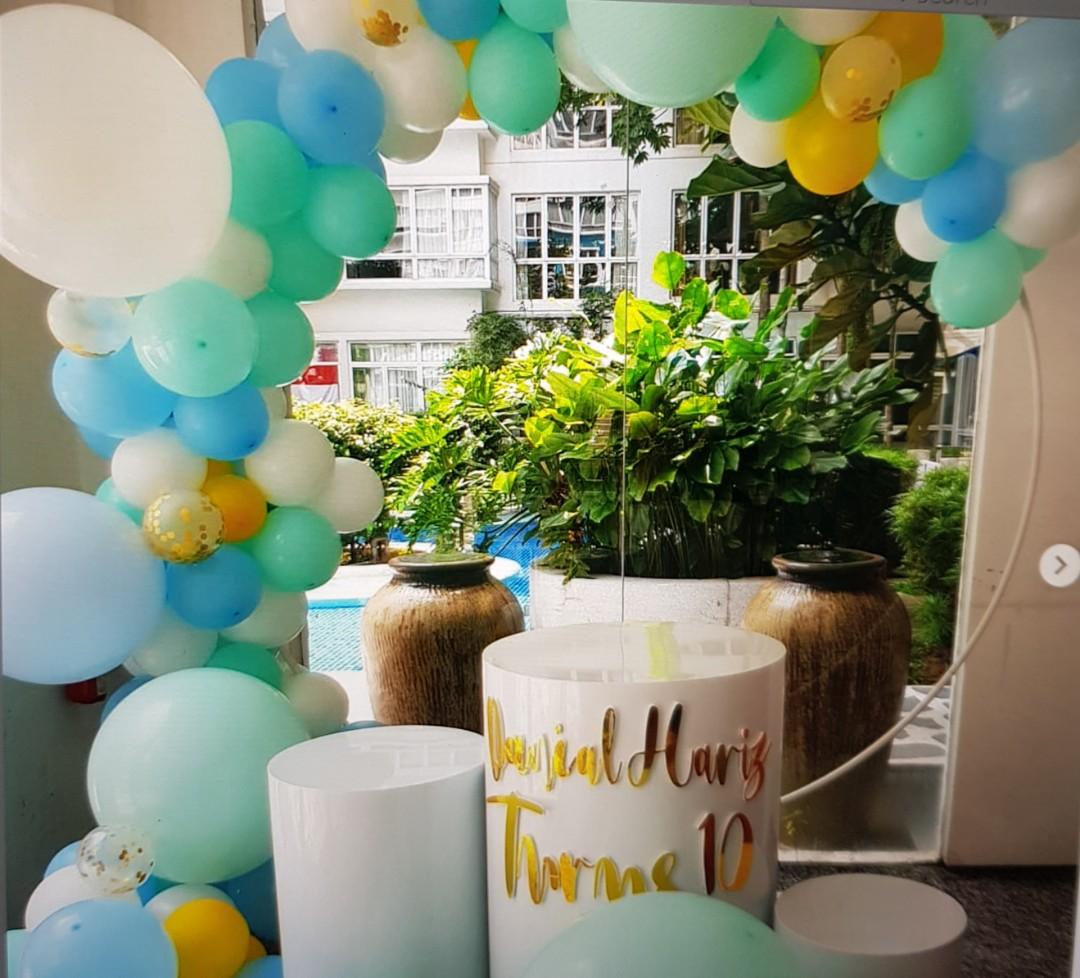 In Love With Tiffany Blue Matching Garland Entertainment Events